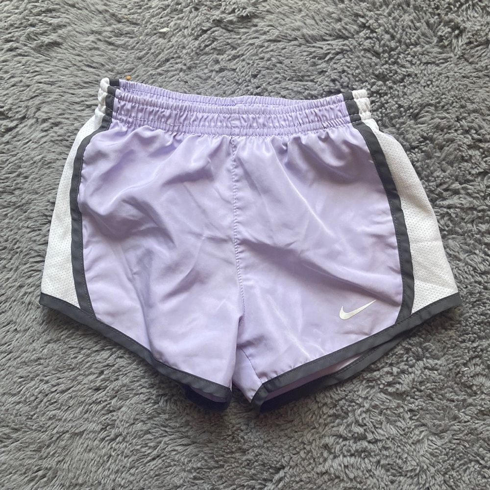 girls nike shorts